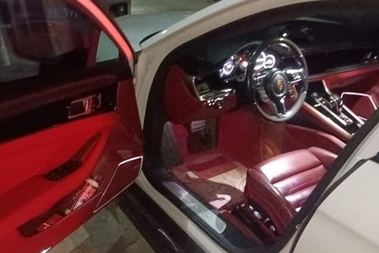 Used Porsche Panamera 2019 Panamera 4 Executive Long Wheelbase 2.9T
