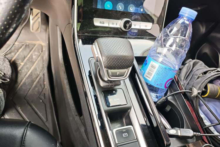 Used Roewe RX5 MAX 2019 300TGI Automatic Smart Cabin Flagship Edition