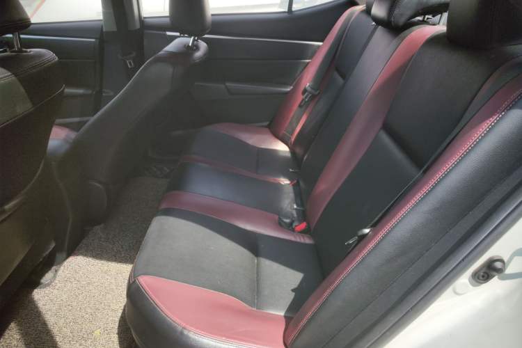 Used Toyota Levin 2017 Revised Dual-Engine 1.8H GS E-CVT Elite Sunroof Version China V Standard