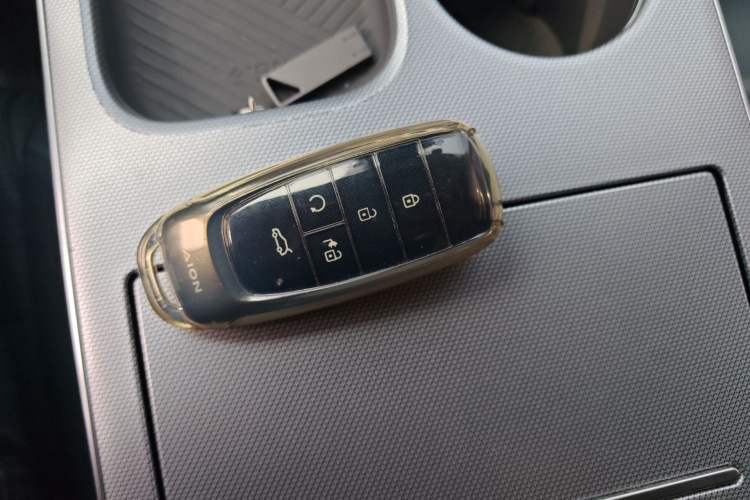 Used AION Y 2023 Plus 610 Smart Edition Ternary Lithium Vehicle Key