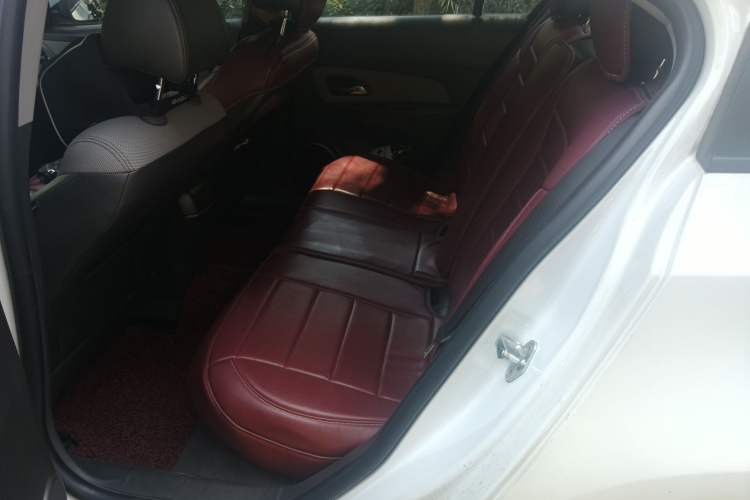 Used Chevrolet Cruze 2012 1.8L SE AT Left Rear Seat