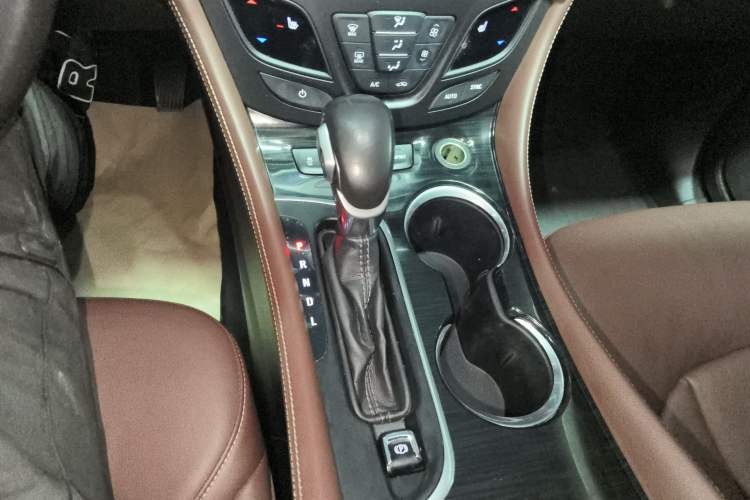 Used Buick Envision 2020 28T Four-Wheel Drive Elite Version