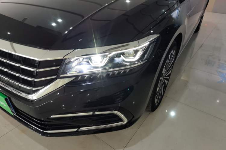 Used Volkswagen Passat 2021 330TSI Luxury Edition
