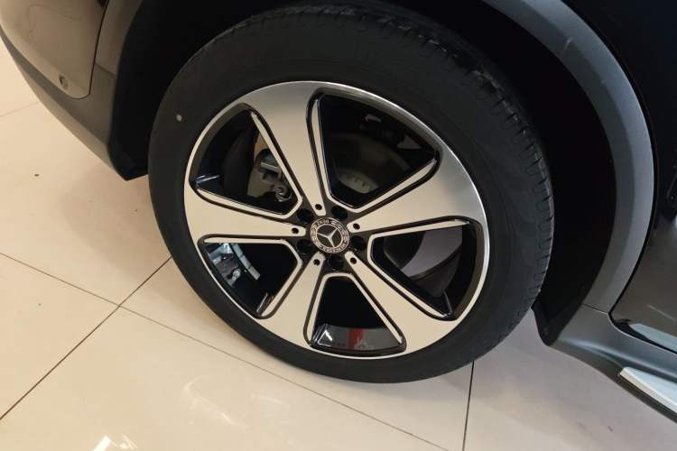 Used Mercedes-Benz GLC 2022 GLC 300 L 4MATIC Dynamic Edition Prestige Model
