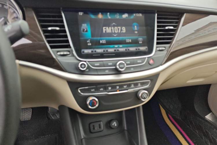 Used Buick Verano 2018 Sedan 15S Manual Leading Model