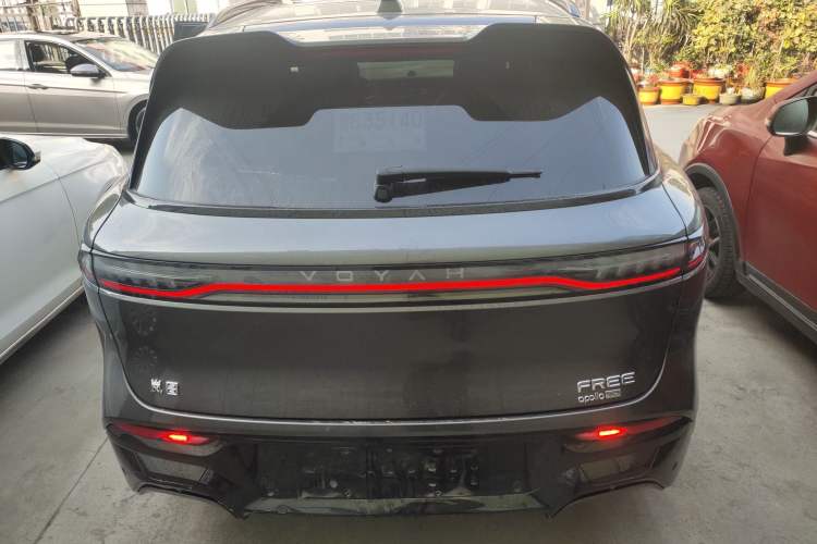 Used VOYAH FREE 2025 318 259 km All-Wheel-Drive Exploration Edition