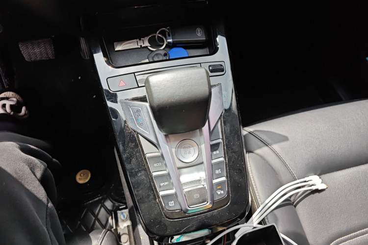 Used BYD Yuan New Energy 2019 EV535 Smart Connect Elite Model
