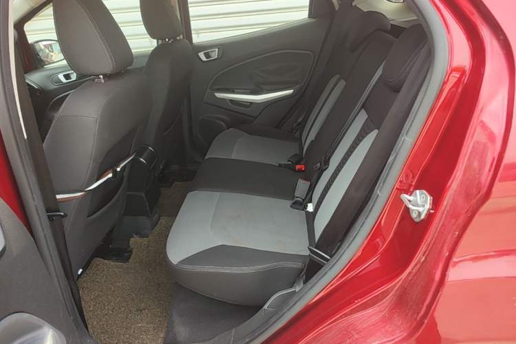 Used Ford EcoSport 2013 1.5L Automatic Fashion Model