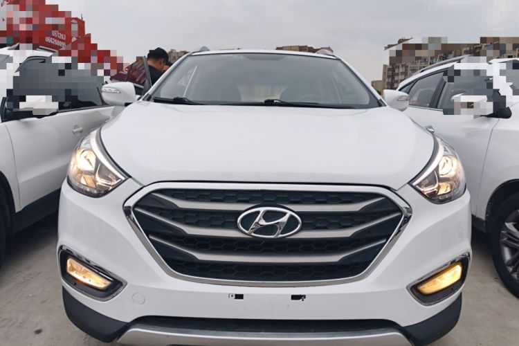 Used Hyundai ix35 2015 2.0L Automatic 2WD Smart Version China V Standard
