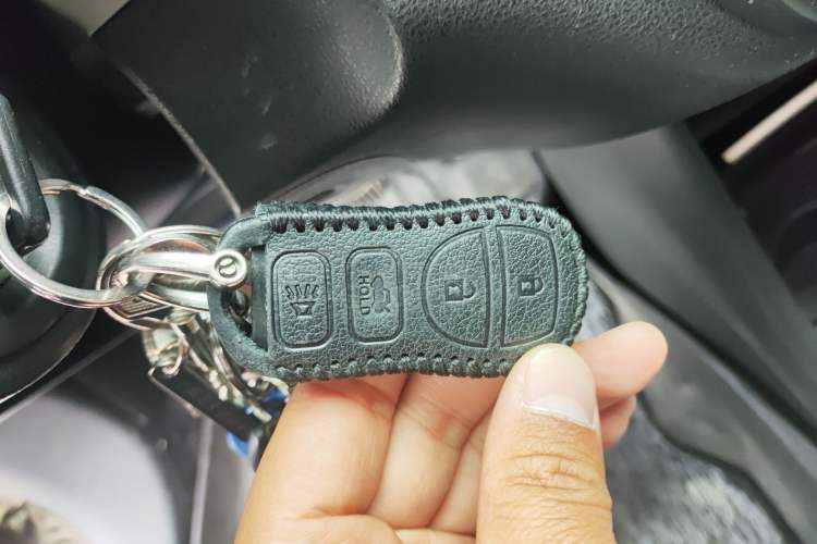 Used Nissan Sylphy 2016 Classic 1.6XE Manual Leading Edition Vehicle Key