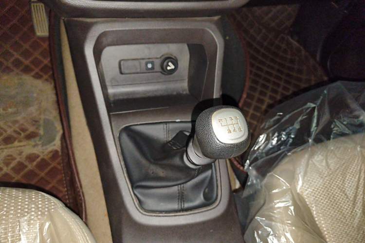 Used Wuling Hongguang 2021 1.5L Revised S Standard Version Hydraulic-Power-Assisted LAR