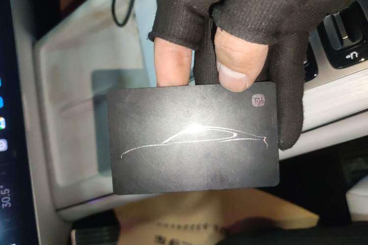 Used Xiaomi Auto SU7 2024 Four-Wheel Drive Ultra-Long Range Advanced Intelligent Driving Max Edition
