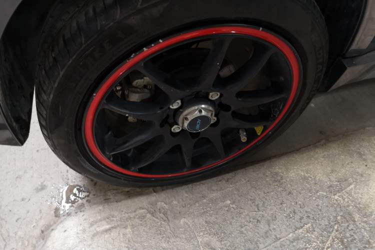 Used Wuling NAMMIEV 2021 Playful Model – High-Power Version Right Rear Wheel Hub