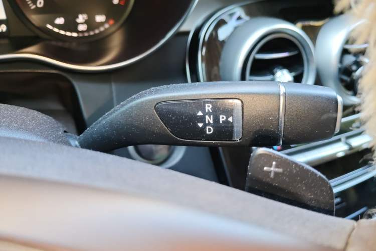 Used Mercedes-Benz GLC 2019 GLC 260 4MATIC Luxury Model