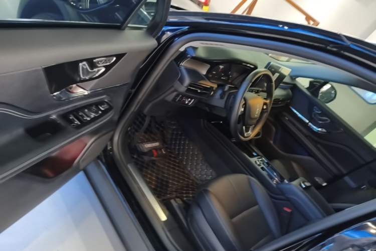 Used Lincoln Corsair 2022 2.0T Two-Wheel Drive Deluxe Edition
