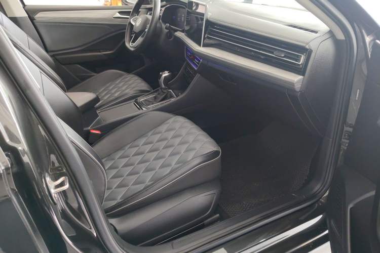 Used Volkswagen Sagitar 2023 200TSI DSG Excellence Edition
