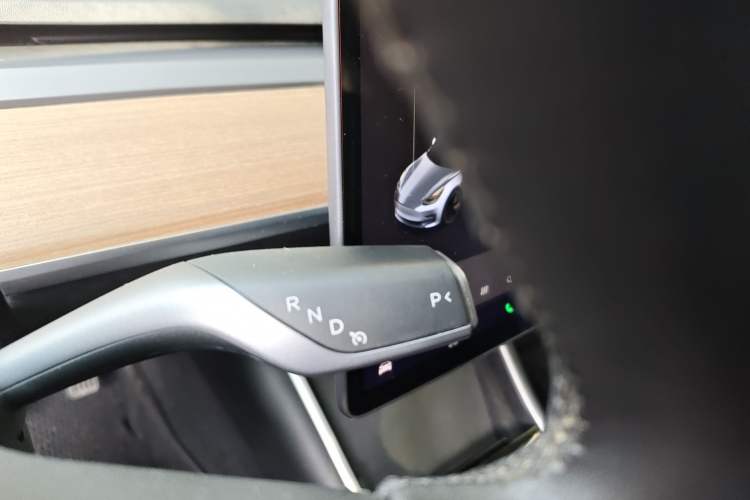 Used Tesla Model 3 2019 Standard Range Rear-Drive Upgraded Version
