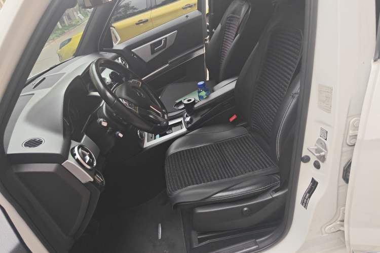 Used Mercedes-Benz GLK-Class 2015 GLK 260 4MATIC Dynamic Edition Ultimate Version
