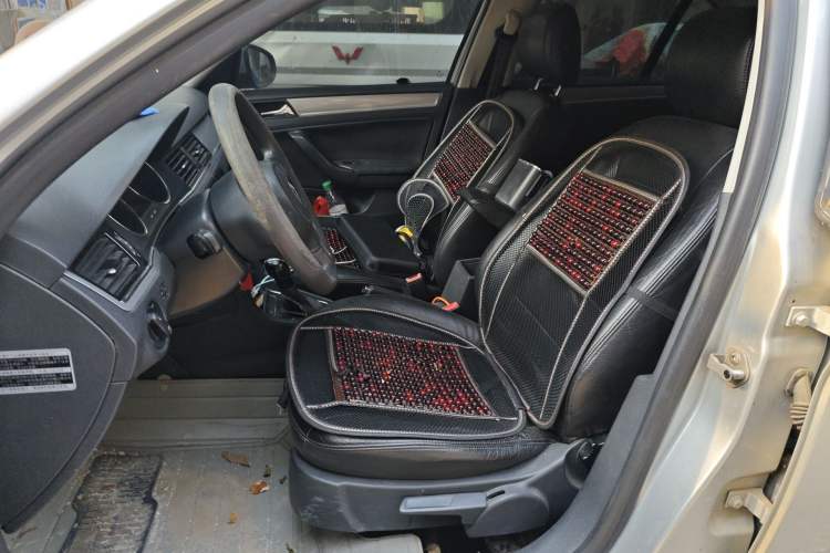 Used Volkswagen Bora 2013 1.6L Automatic Fashion Model Left Front Seat