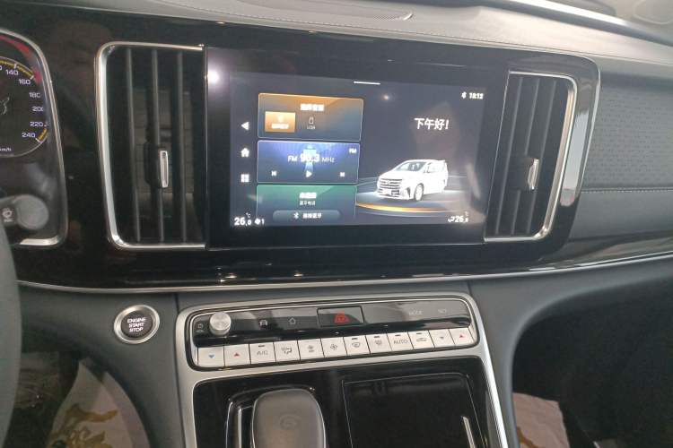 Used GAC Trumpchi M8 2023 Lingxiu Series 390T Luxury Edition Audio And AC Panel