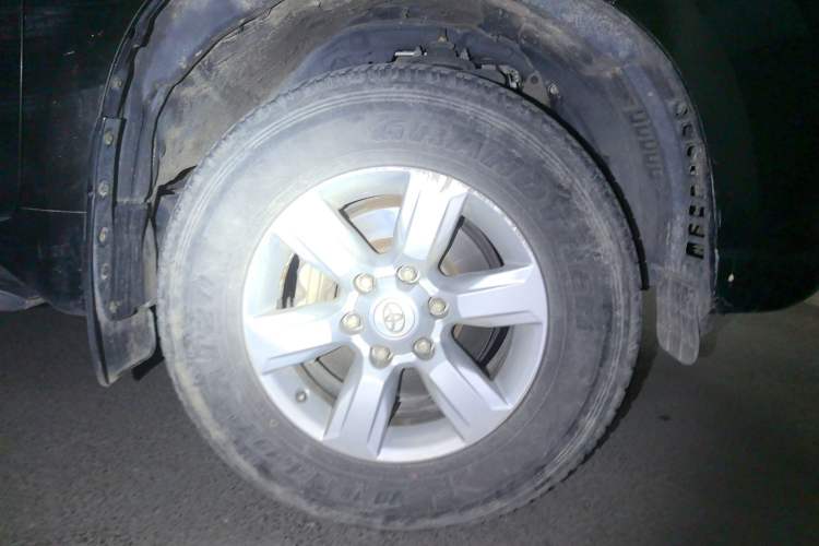 Used Toyota Prado 2016 2.7L Automatic Standard Edition
