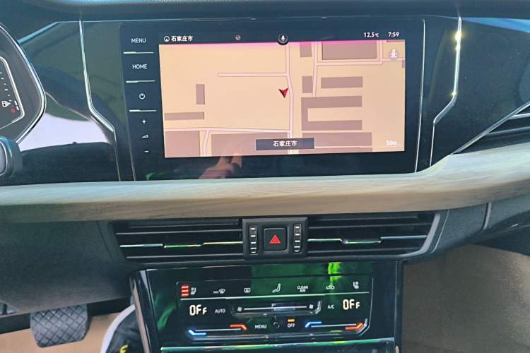 Used Volkswagen Passat 2020 330TSI Luxury Edition China VI