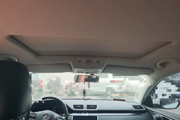 Used Volkswagen Magotan 2013 1.8TSI Luxury Model Headliner