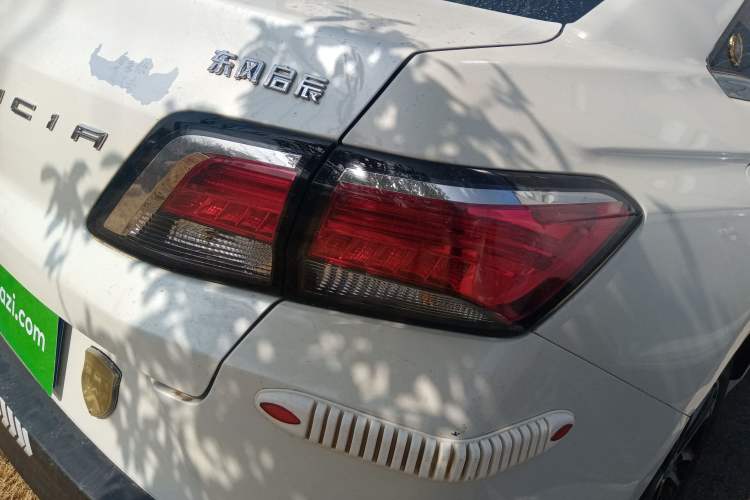 Used Venucia D60 2020 1.6L Entry Manual Comfort Edition
