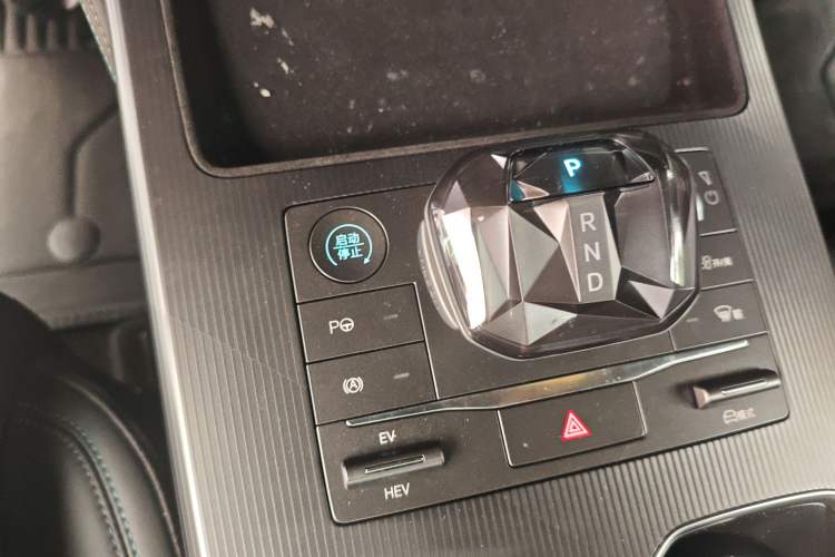 Used BYD Song L DM-i 2025 Intelligent Driving Version 112 km Leading Trim