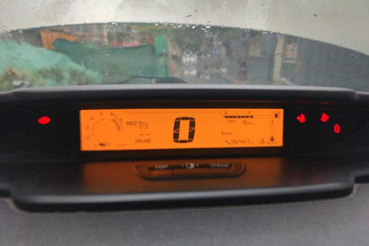 Used Citroen C-Quatre 2012 Sedan 1.6L Manual Prestige Model
