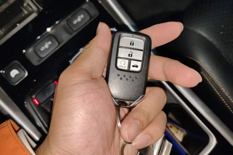 Used Honda Accord 2016 Hybrid 2.0L Sharp Edition
