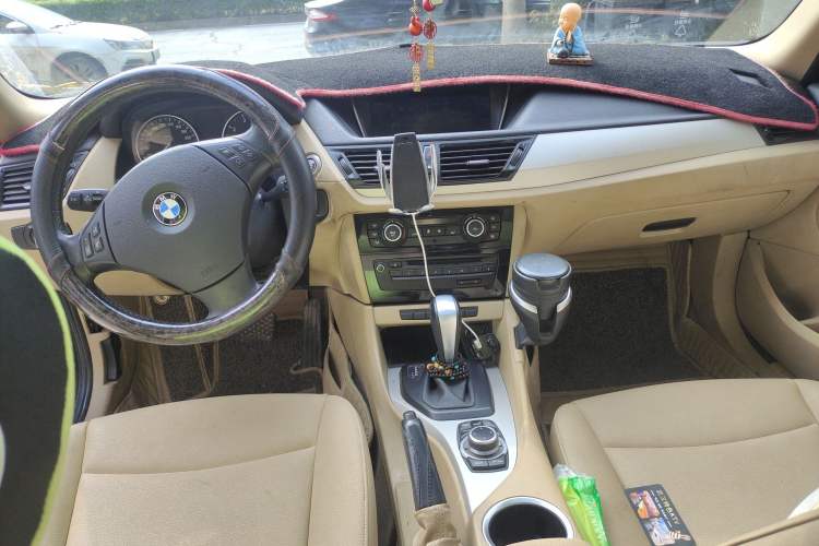 Used BMW X1 2012 sDrive18i Luxury Edition
