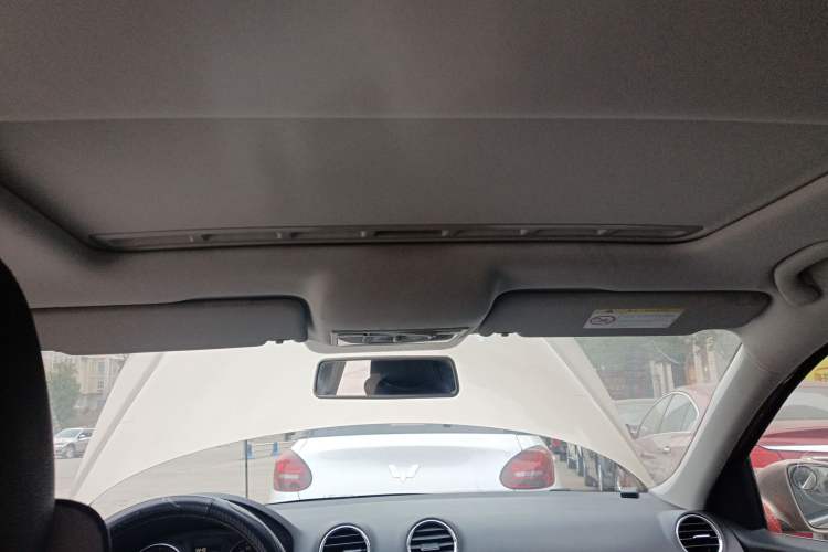 Used Volkswagen Jetta 2015 1.6L Automatic Luxury Model
