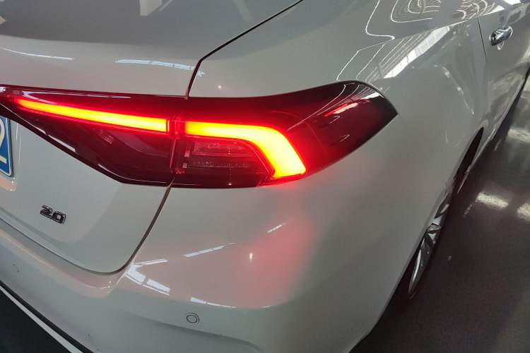 Used Toyota Allion 2021 2.0L Deluxe Edition