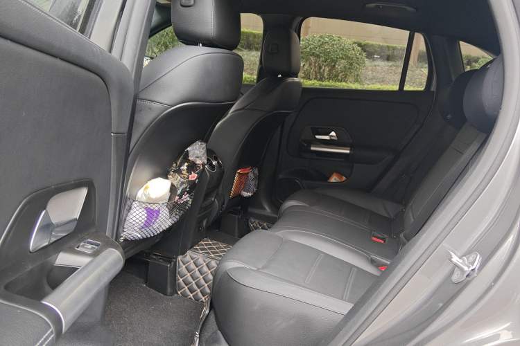 Used Mercedes-Benz GLA 2020 GLA 200 Left Rear Seat