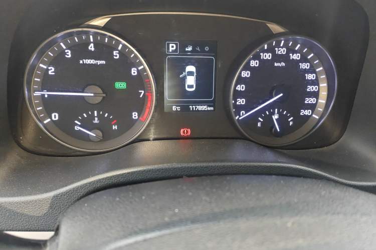 Used Hyundai Elantra (6th Generation / Lingdong) 2016 1.6L Automatic ZhiXuan – Elite Version
