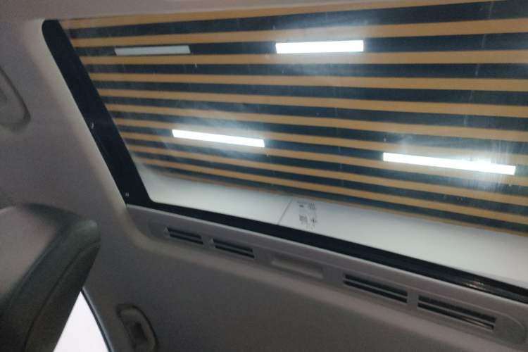 Used MG 5 2021 180 DVVT CVT Youthful Style Edition Headliner