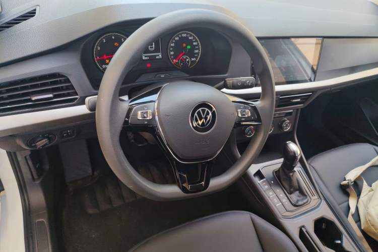 Used Volkswagen Lavida 2022 1.5L Automatic Fashion Edition
