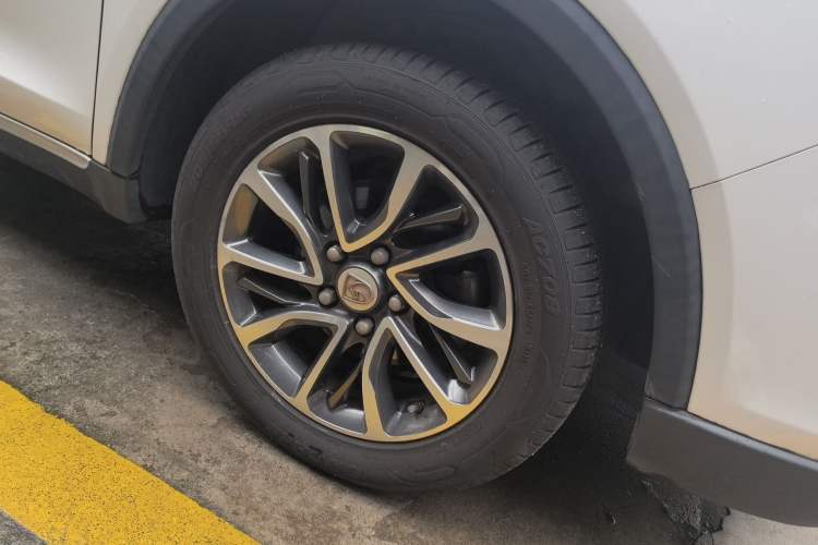 Used Baojun 730 2019 1.5L Manual Fashion Model 7-seater National V