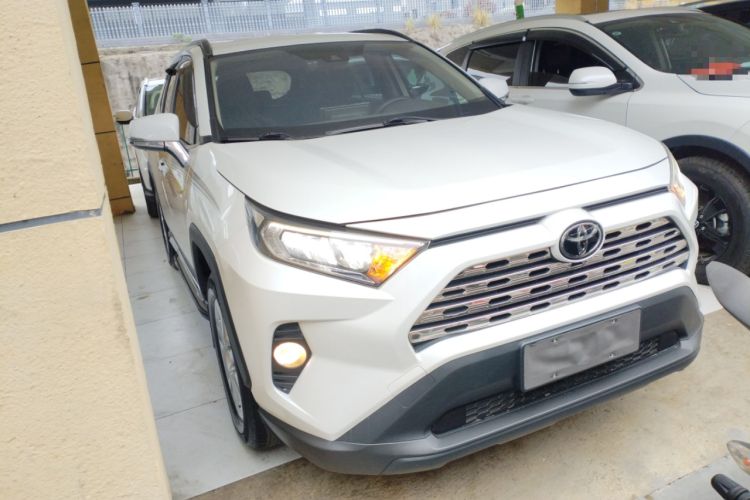 Used Toyota RAV4 2021 2.0L CVT Two-Wheel Drive Urban Edition Front Right 45 Deg