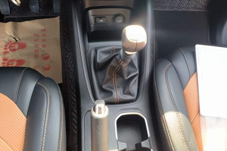 Used Wuling Hongguang S3 2019 1.5L Manual Comfort Model China VI Standard
