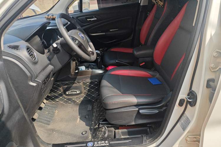 Used CHANGAN CS15 2016 1.5L Manual Luxury Edition
