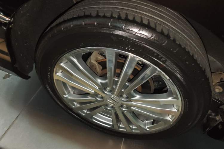 Used Honda Elysion 2016 2.4L Luxury Edition Right Rear Wheel Hub