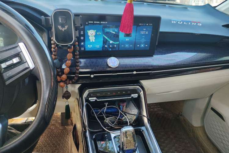 Used Wuling Asta 2022 2.0L DHT Electric-Speed Version