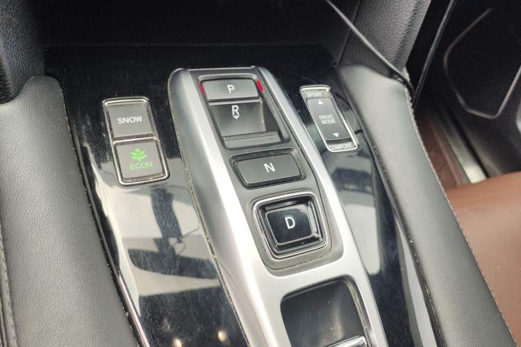 Used Honda UR-V 2017 370TURBO 2WD Prestige Edition China V