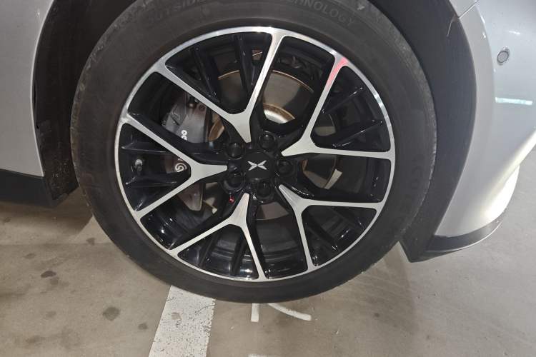 Used XPeng P7 2023 P7i 610 Max Performance Edition
