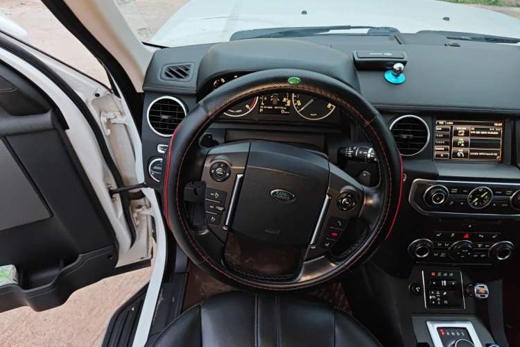 Used Land Rover Discovery 2015 3.0 SDV6 HSE Diesel Version