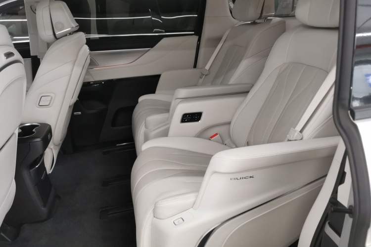 Used Buick GL8 New Energy 2024 Lu Zun Luxury Edition 7-Seater Left Rear Seat
