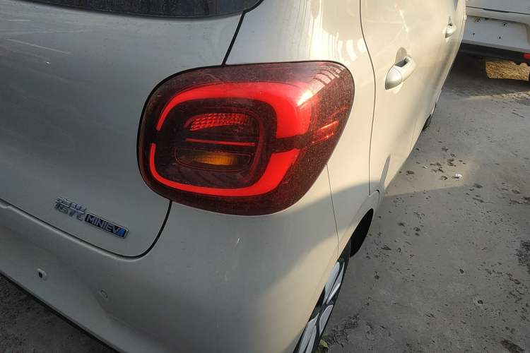 Used Wuling Hongguang MINIEV 2025 Four-Door Version Advanced Edition