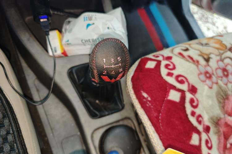 Used Wuling Rongguang V 2016 1.5L Standard Version